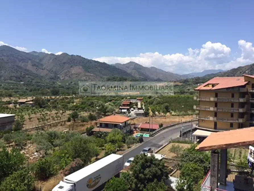 Immagine 1 di Casa semindipendente in vendita  in via E. Berlinguer 5 a Antillo