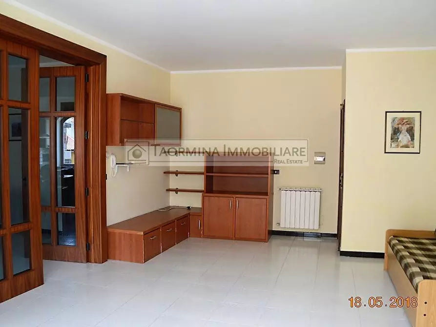 Immagine 2 di Appartamento in vendita  in via Alessandro Manzoni a Taormina