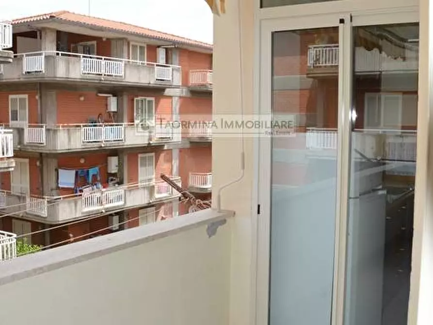 Immagine 14 di Appartamento in vendita  in via Alessandro Manzoni a Taormina