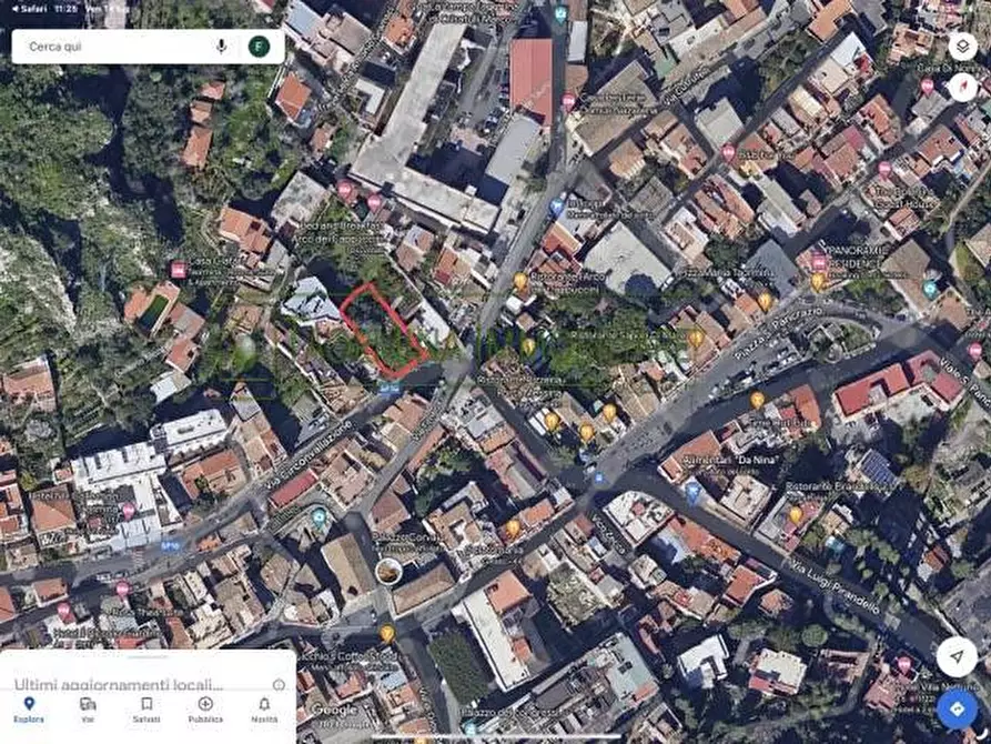 Immagine 1 di Terreno residenziale in vendita  in Via Circonvallazione a Taormina