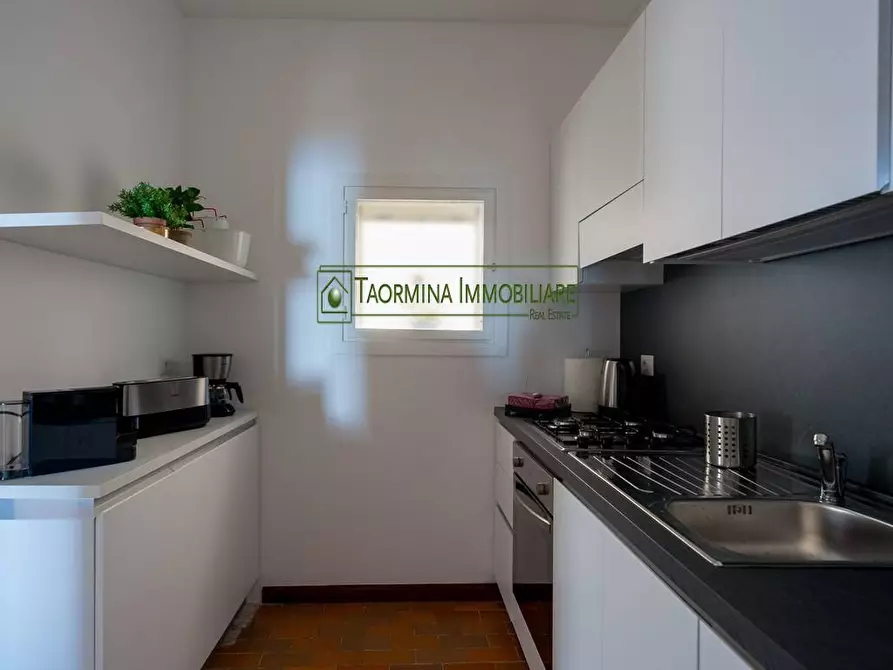 Immagine 19 di Appartamento in affitto  in via Nazionale 105 a Taormina