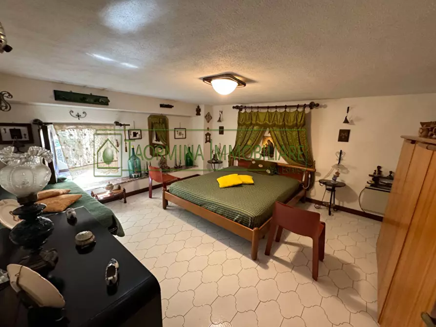 Immagine 23 di Appartamento in vendita  in Via Giovanni Bosco 14 a Taormina