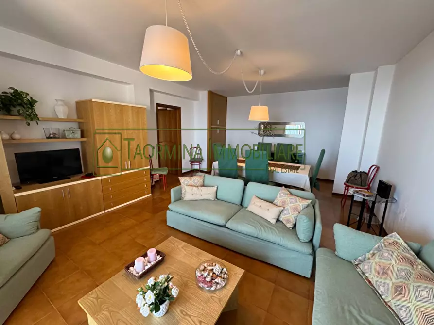 Immagine 3 di Appartamento in vendita  in Via Gaetano Martino Snc a Taormina