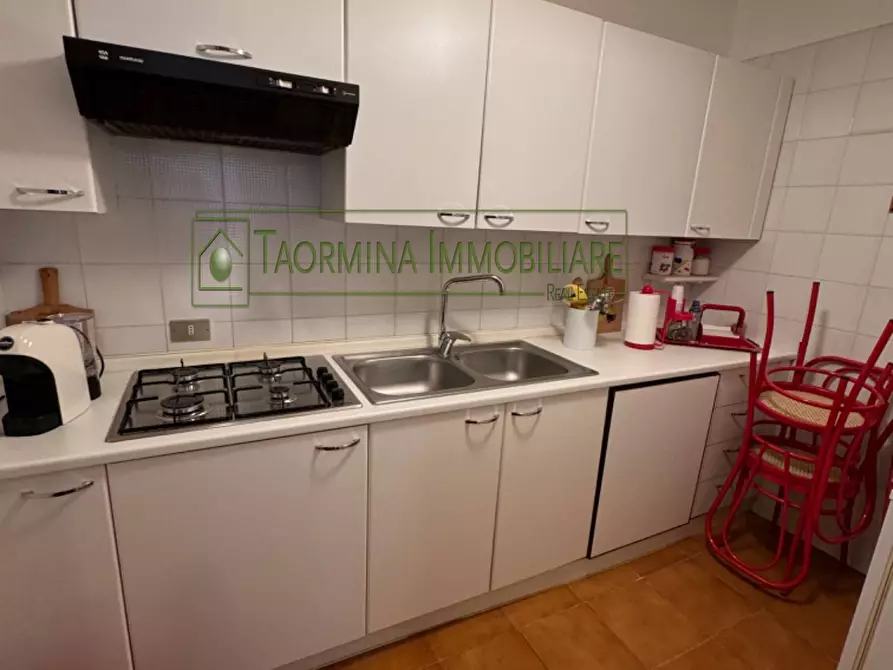 Immagine 5 di Appartamento in vendita  in Via Gaetano Martino Snc a Taormina