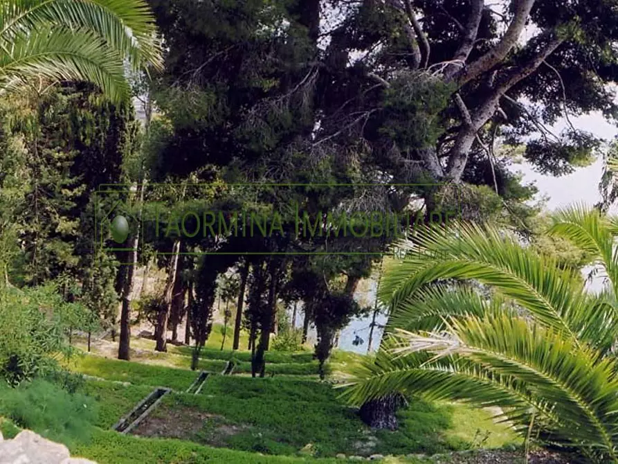 Immagine 48 di Villa in vendita  in via Luigi Pirandello 99 a Taormina