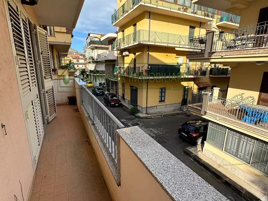 Immagine 15 di Appartamento in vendita  in Via Colajanni s.n.c. a Taormina