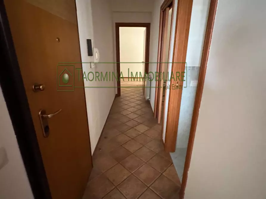 Immagine 8 di Appartamento in vendita  in Via Colajanni s.n.c. a Taormina