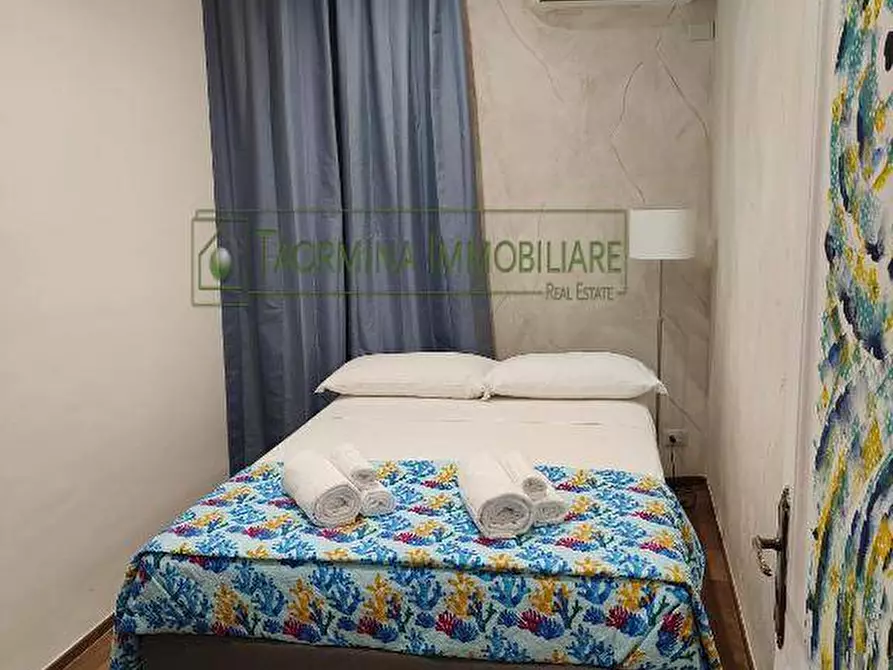 Immagine 23 di Appartamento in vendita  in Corso Umberto 31 a Taormina