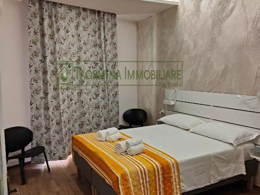 Immagine 25 di Appartamento in vendita  in Corso Umberto 31 a Taormina