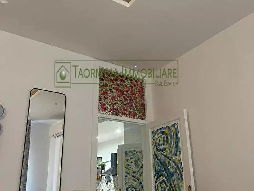 Immagine 26 di Appartamento in vendita  in Corso Umberto 31 a Taormina