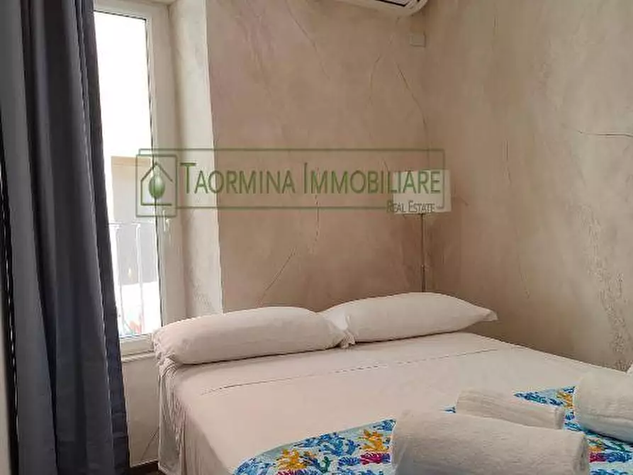 Immagine 40 di Appartamento in vendita  in Corso Umberto 31 a Taormina