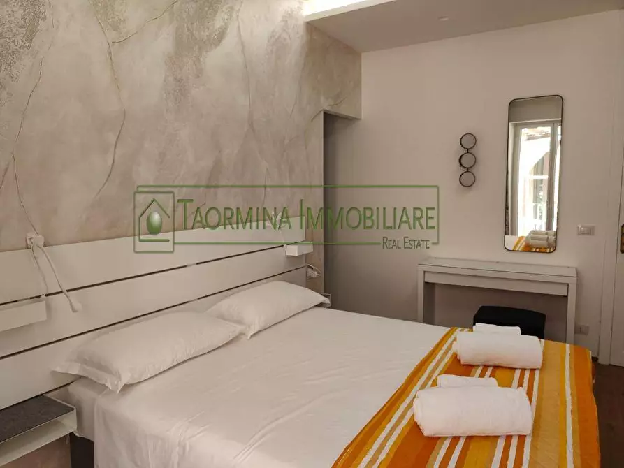 Immagine 45 di Appartamento in vendita  in Corso Umberto 31 a Taormina