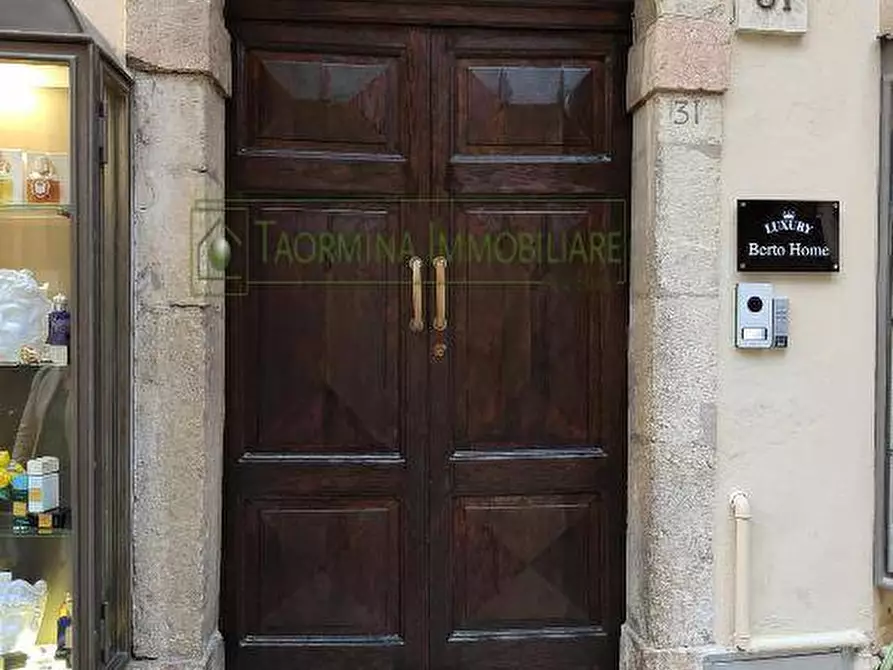 Immagine 47 di Appartamento in vendita  in Corso Umberto 31 a Taormina