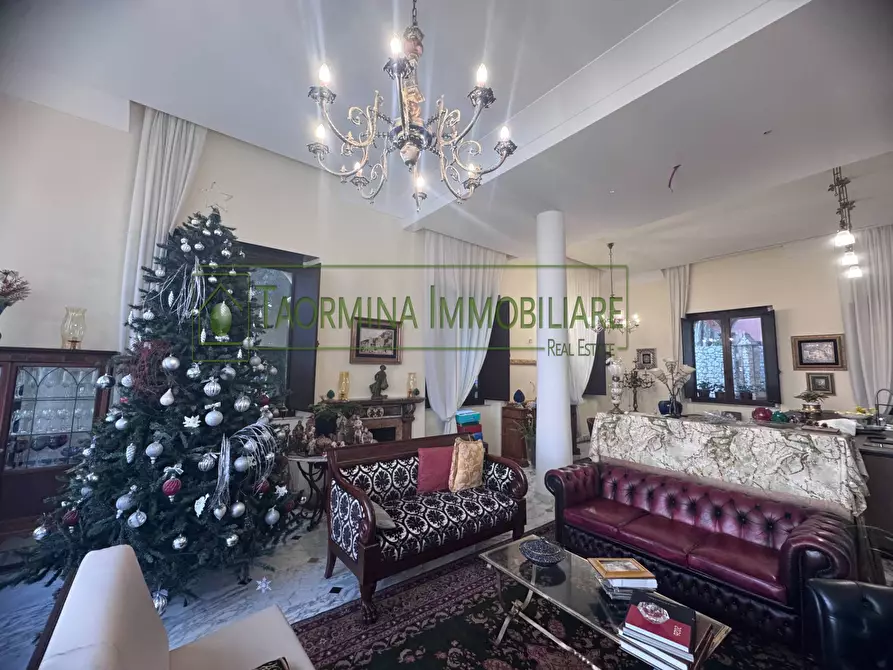 Immagine 13 di Albergo/B&B/Residence in vendita  in via circonvallazione 28 a Taormina