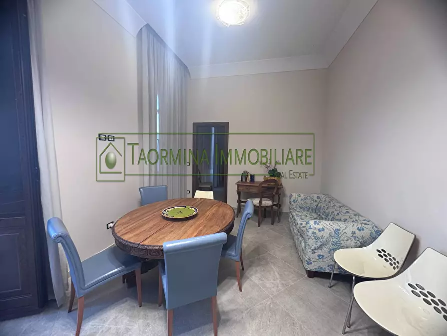Immagine 19 di Albergo/B&B/Residence in vendita  in via circonvallazione 28 a Taormina