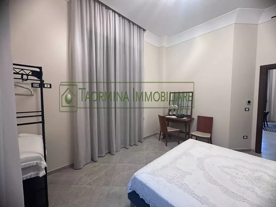Immagine 25 di Albergo/B&B/Residence in vendita  in via circonvallazione 28 a Taormina
