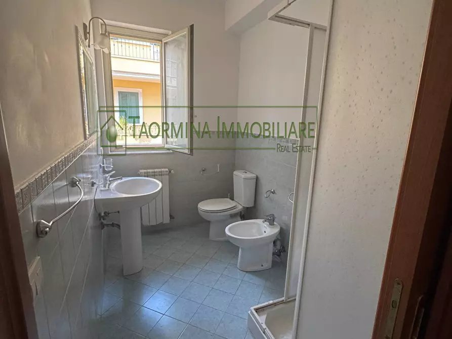 Immagine 15 di Appartamento in vendita  in Via Colajanni s.n.c. a Taormina