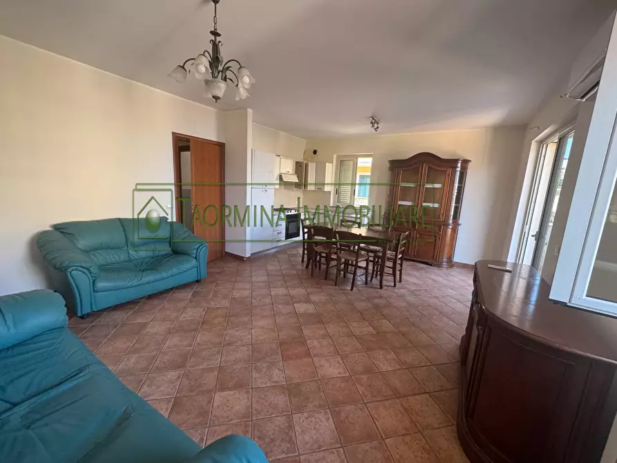 Immagine 5 di Appartamento in vendita  in Via Colajanni s.n.c. a Taormina