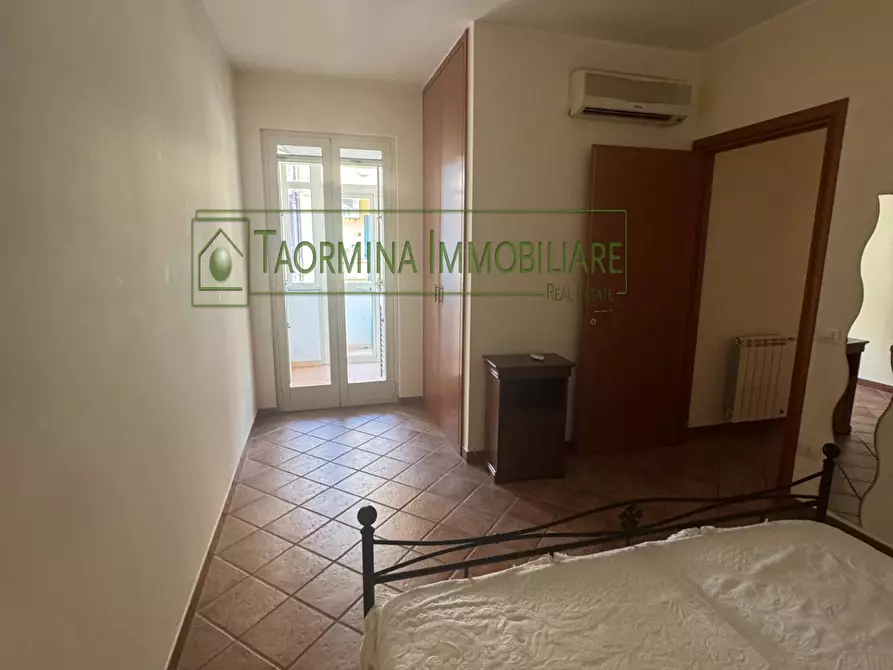 Immagine 11 di Appartamento in vendita  in Via Colajanni s.n.c. a Taormina