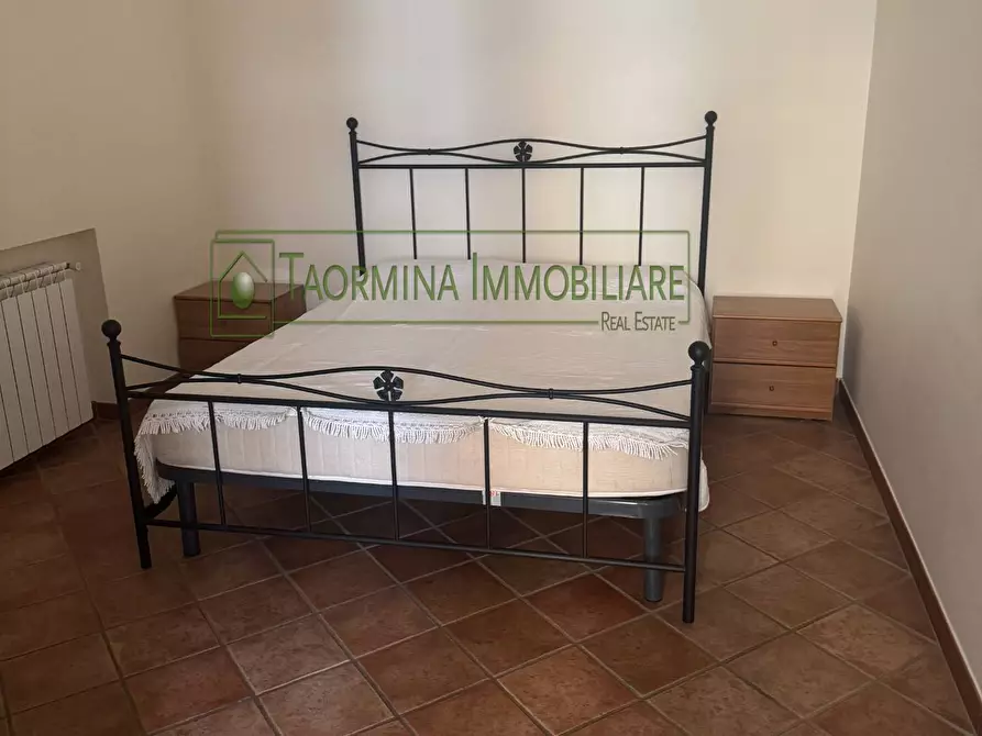 Immagine 10 di Appartamento in vendita  in Via Colajanni s.n.c. a Taormina