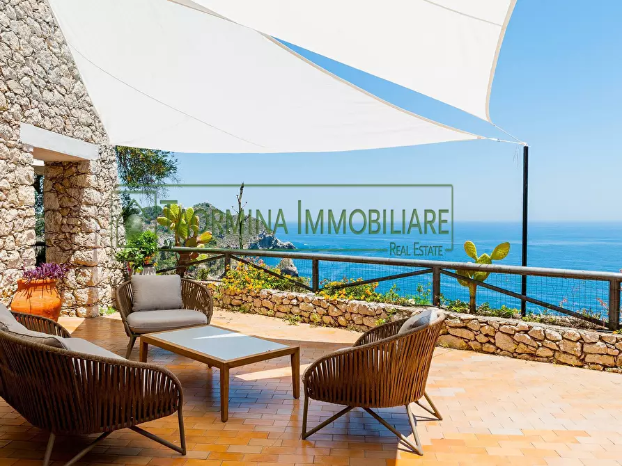 Immagine 10 di Appartamento in vendita  in via Nazionale 105 a Taormina