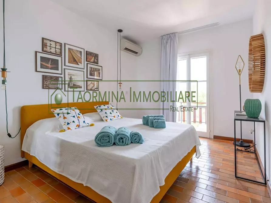 Immagine 18 di Appartamento in vendita  in via Nazionale 105 a Taormina