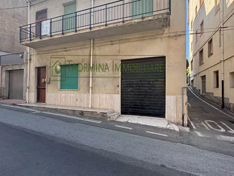 Immagine 4 di Casa indipendente in vendita  in Via Vittorio Emanuele 133 a Giardini-Naxos