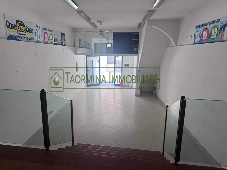 Immagine 6 di Locale commerciale in vendita  in Via R. Margherita 85 a Antillo