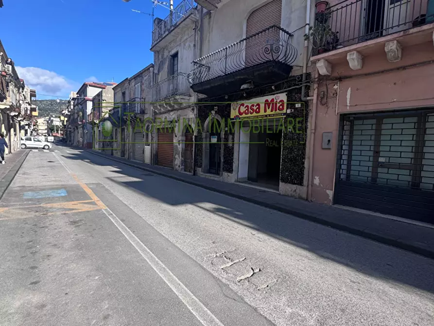 Immagine 1 di Locale commerciale in vendita  in Via R. Margherita 85 a Antillo