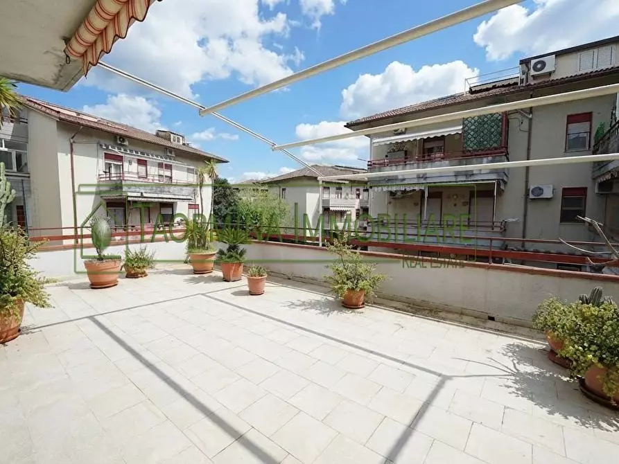 Immagine 6 di Appartamento in vendita  in Via Ruggero Leoncavallo a Taormina