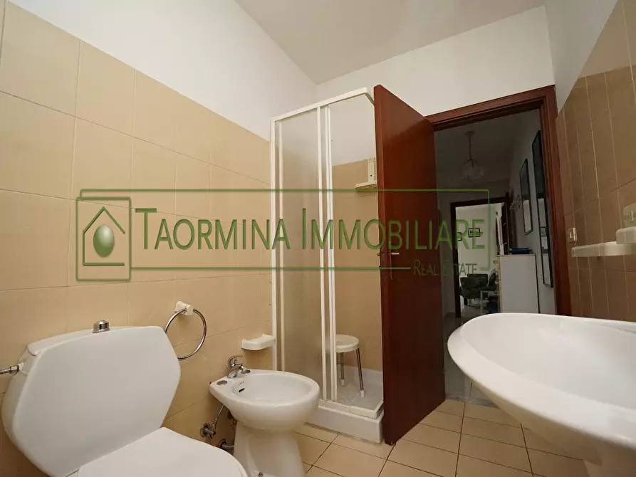 Immagine 22 di Appartamento in vendita  in Via Ruggero Leoncavallo a Taormina