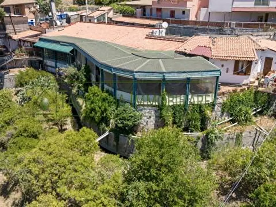 Immagine 8 di Negozio in vendita  in Contrada Feo Coniglio snc a Taormina