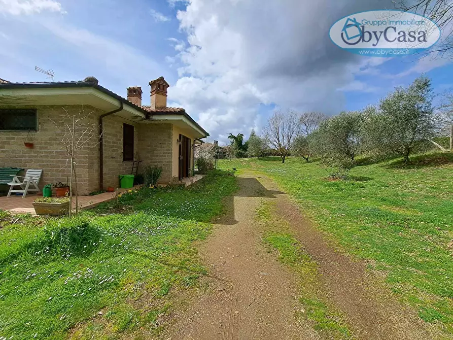 Immagine 23 di Villa in vendita  in Oriolo Romano a Arlena Di Castro