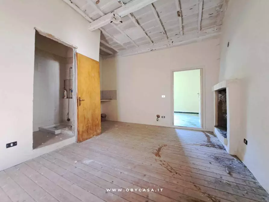 Immagine 3 di Casa indipendente in vendita  in Bassano Romano a Bassano In Teverina