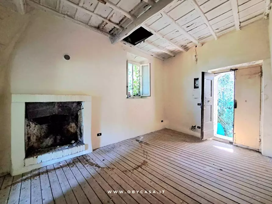 Immagine 4 di Casa indipendente in vendita  in Bassano Romano a Bassano In Teverina