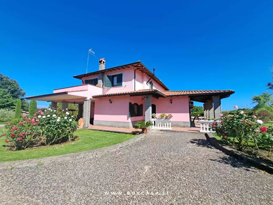 Immagine 11 di Villa in vendita  in Vejano a Arlena Di Castro