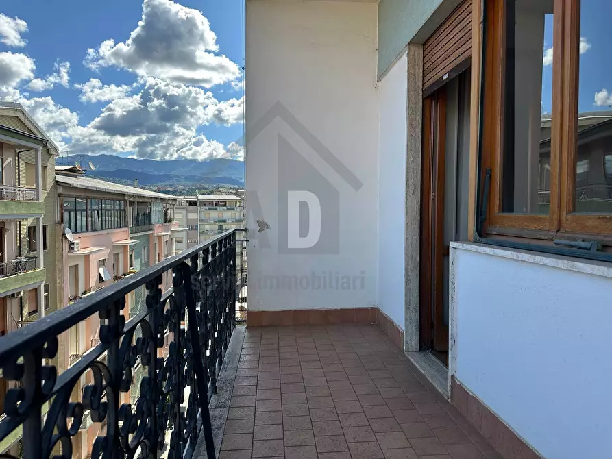 Immagine 13 di Appartamento in vendita  in via Domenico Frugiuele 66 a Cosenza