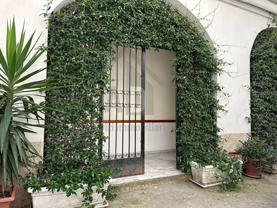 Immagine 55 di Appartamento in vendita  in via Domenico Frugiuele 66 a Cosenza