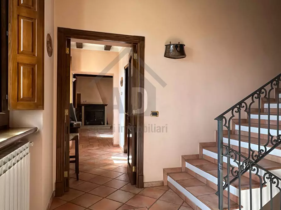Immagine 9 di Villa in vendita  in VIALE VIRGILIO 9 a Altilia