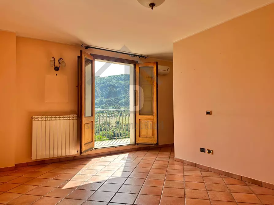 Immagine 20 di Villa in vendita  in VIALE VIRGILIO 9 a Altilia