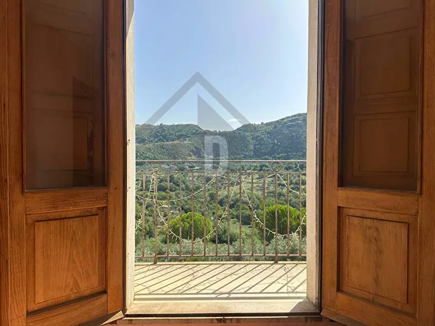 Immagine 22 di Villa in vendita  in VIALE VIRGILIO 9 a Altilia