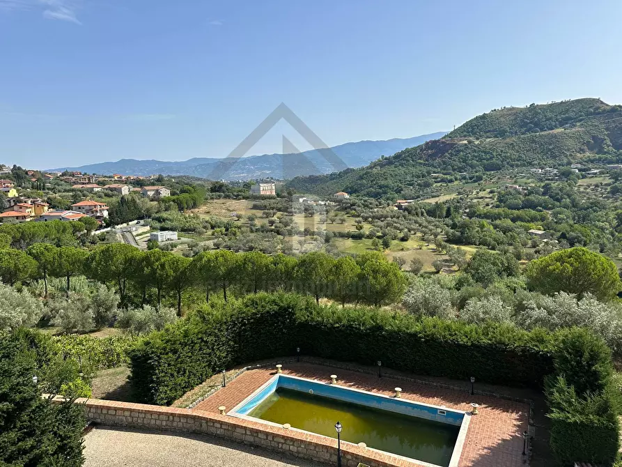 Immagine 25 di Villa in vendita  in VIALE VIRGILIO 9 a Altilia