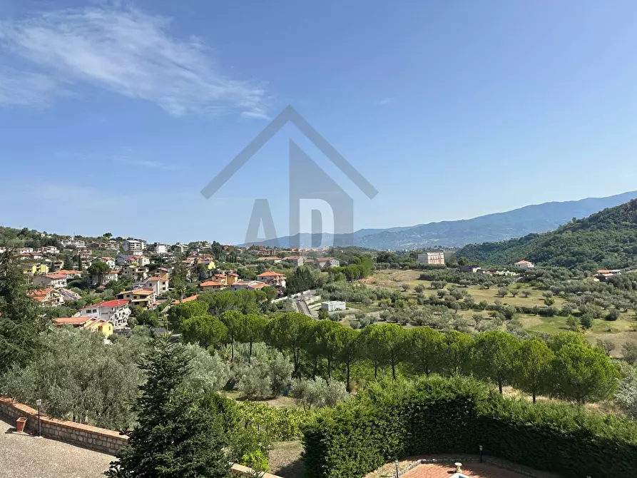 Immagine 26 di Villa in vendita  in VIALE VIRGILIO 9 a Altilia
