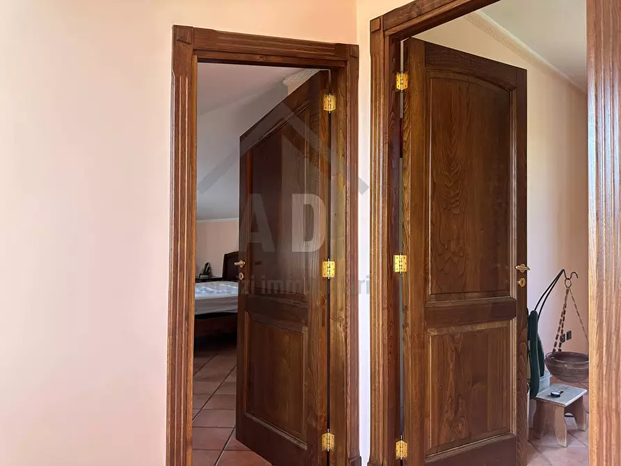 Immagine 27 di Villa in vendita  in VIALE VIRGILIO 9 a Altilia