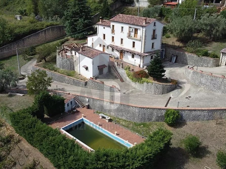 Immagine 31 di Villa in vendita  in VIALE VIRGILIO 9 a Altilia