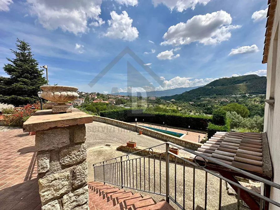 Immagine 54 di Villa in vendita  in VIALE VIRGILIO 9 a Altilia