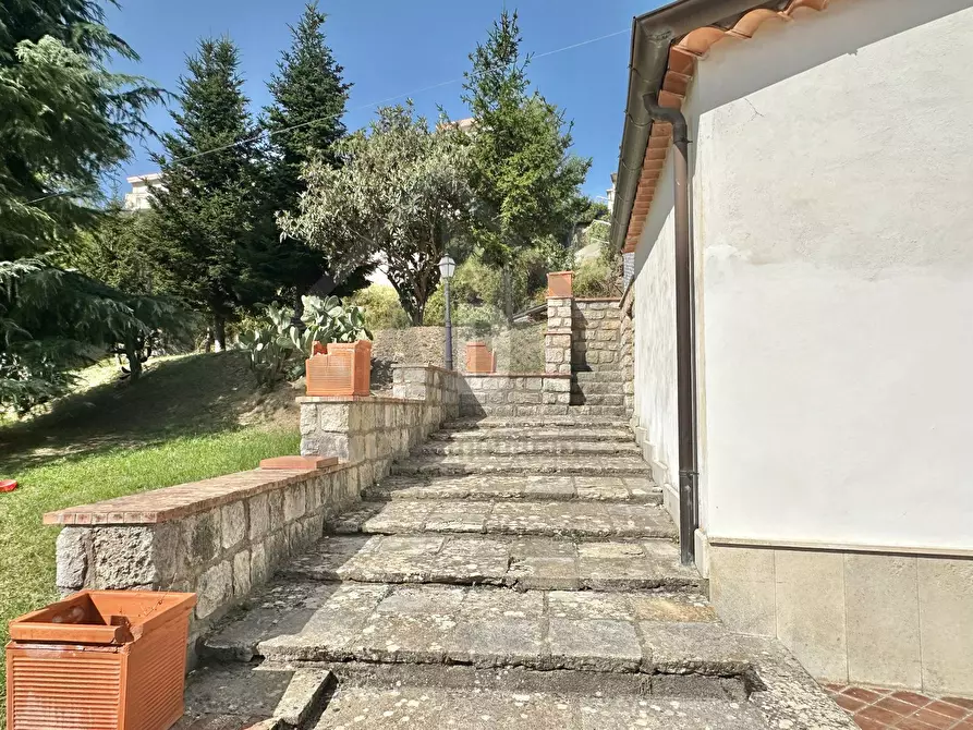 Immagine 57 di Villa in vendita  in VIALE VIRGILIO 9 a Altilia