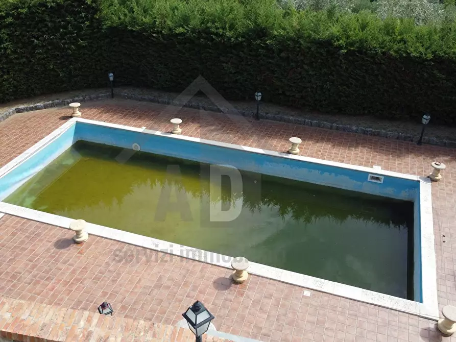 Immagine 59 di Villa in vendita  in VIALE VIRGILIO 9 a Altilia