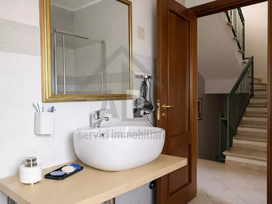 Immagine 23 di Casa semindipendente in vendita  in via motta 53 a Altilia