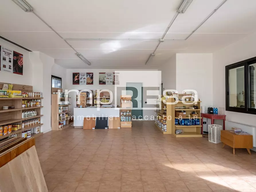 Immagine 7 di Capannone industriale in vendita  in JESOLO PAESE a Jesolo